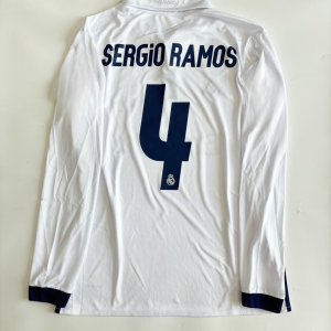 Alternative view of Real Madrid 2016-17 Home Kit – Retro Full Sleeve Edition