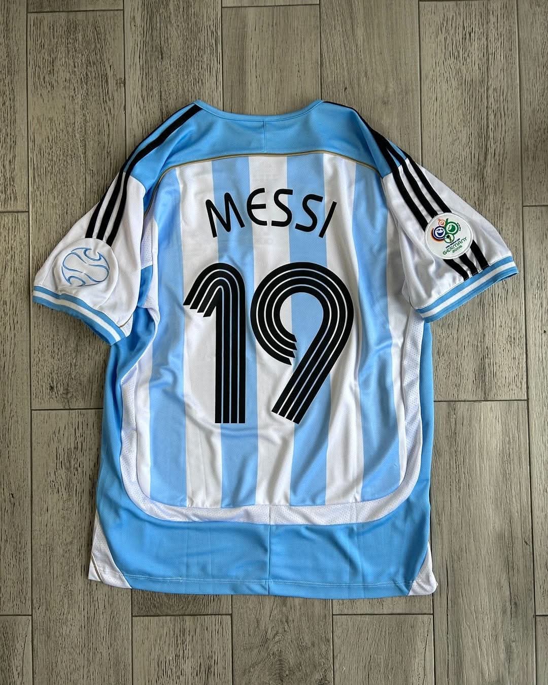 ARGENTINA 2006 HOME KIT RETRO - Image 2
