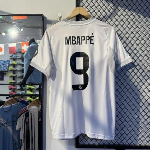 Alternative view of REAL MADRID 25-26 HOME PLAYER EDITION