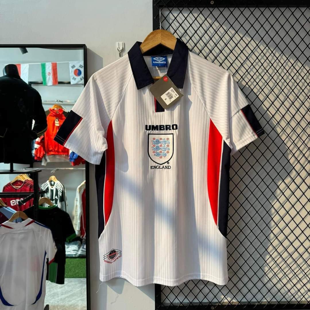 ENGLAND 98 HOME KIT RETRO - Image 3