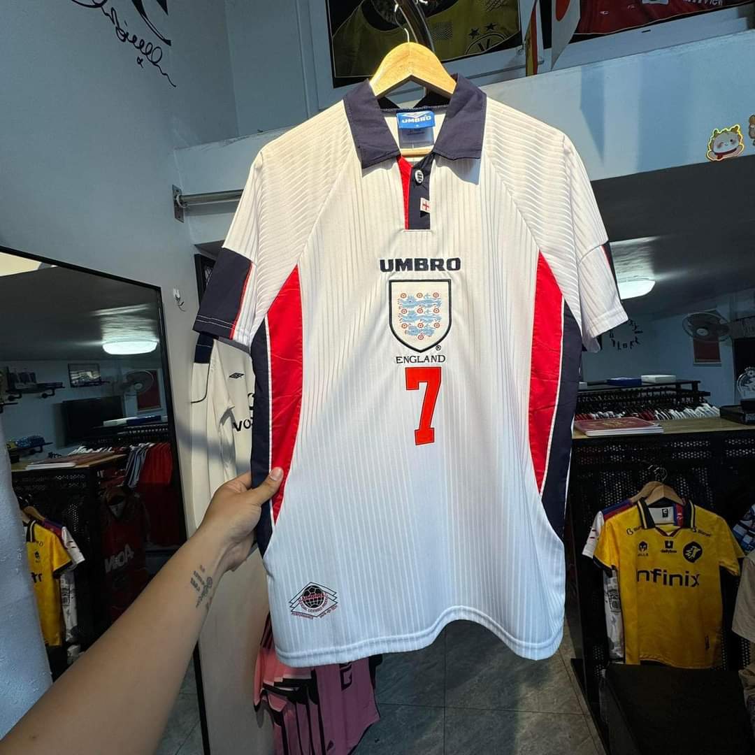 ENGLAND 98 HOME KIT RETRO - Image 6