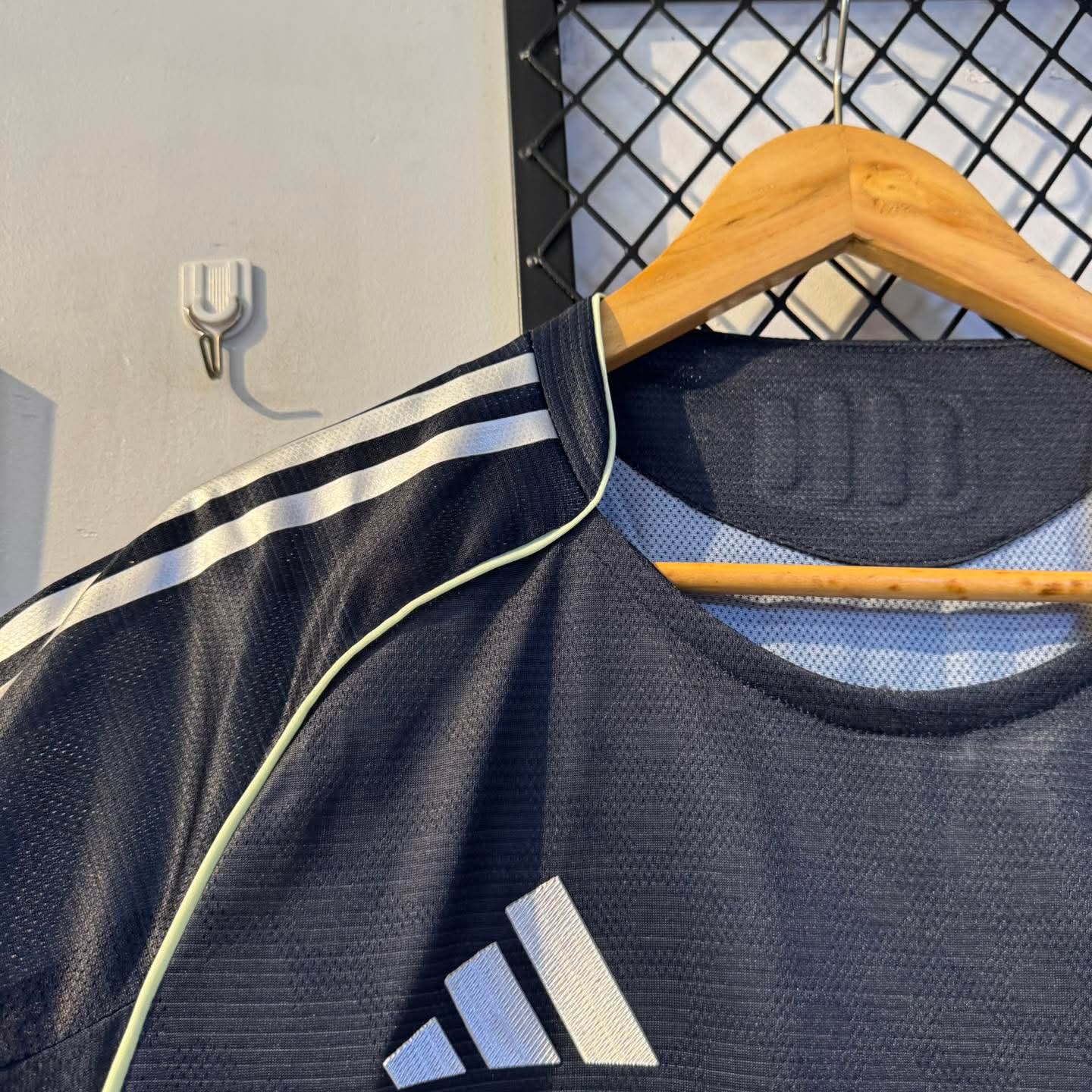 REAL MADRID 25-26 AWAY PLAYER EDITION - Image 5
