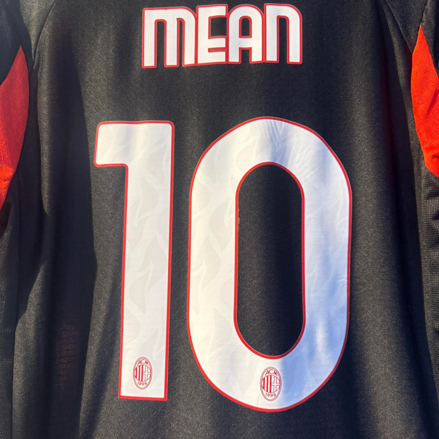 AC MILAN 25-26 HOME KIT PLAYER EDITION - Image 4