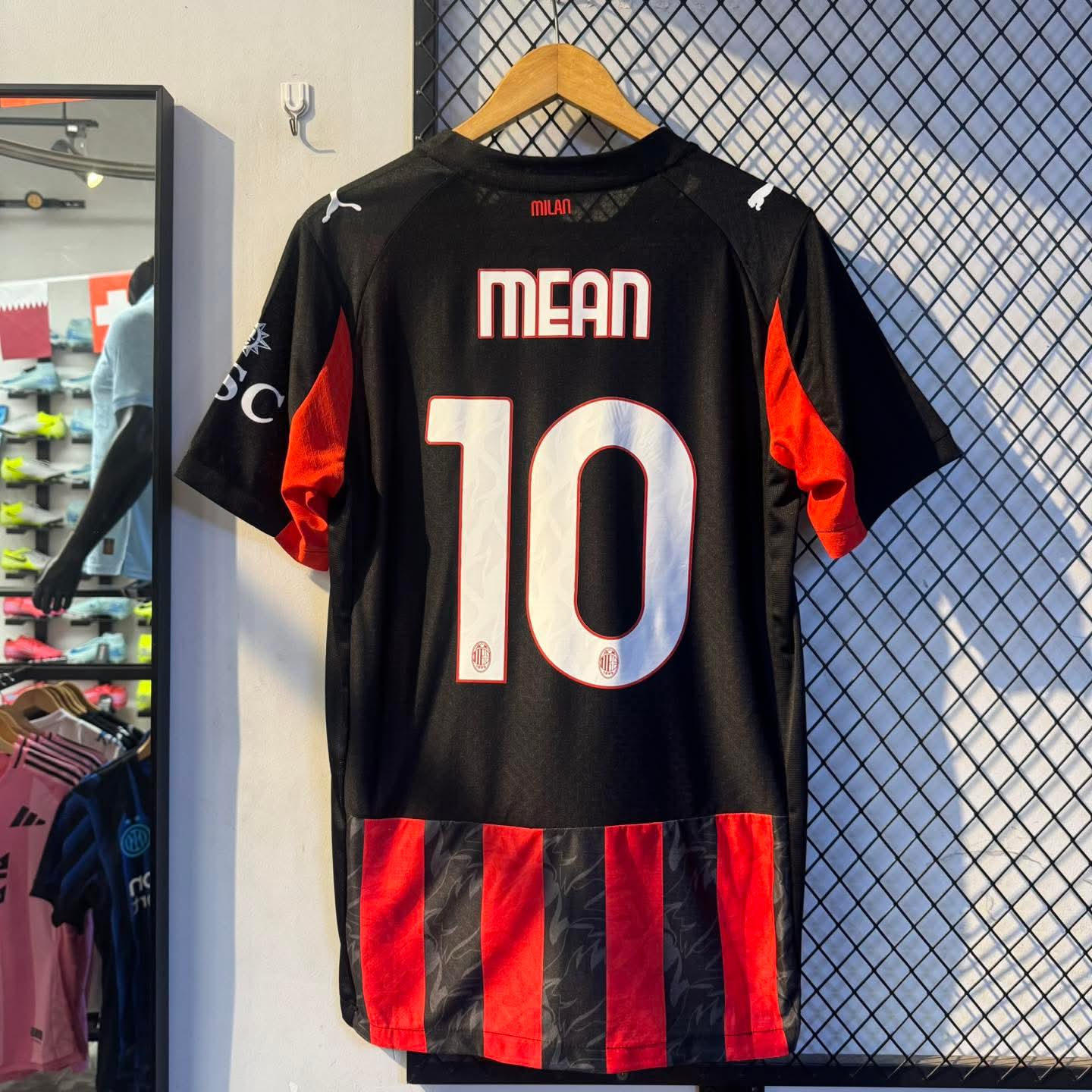 AC MILAN 25-26 HOME KIT PLAYER EDITION - Image 3