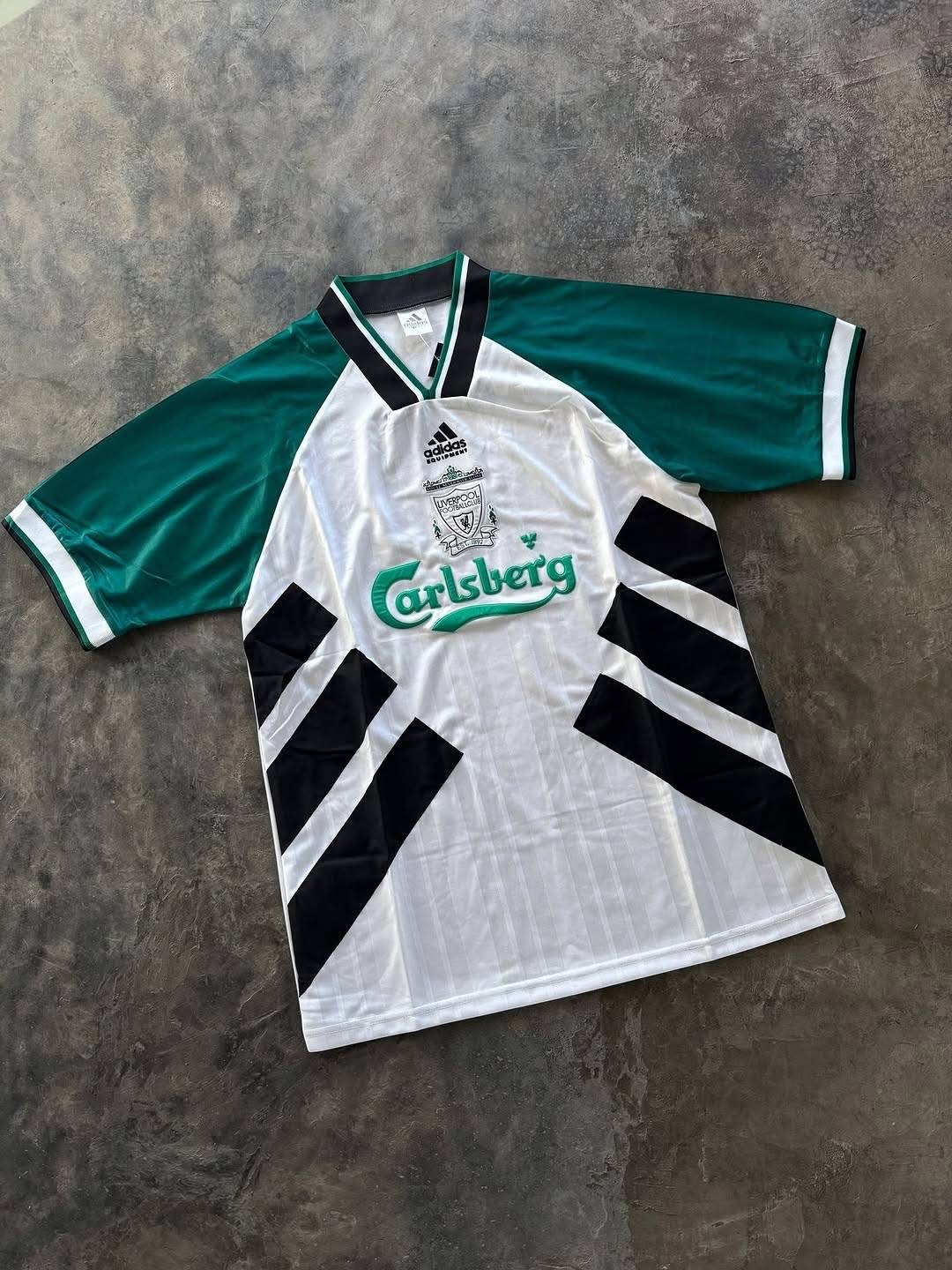 LIVERPOOL 93 AWAY KIT RETRO