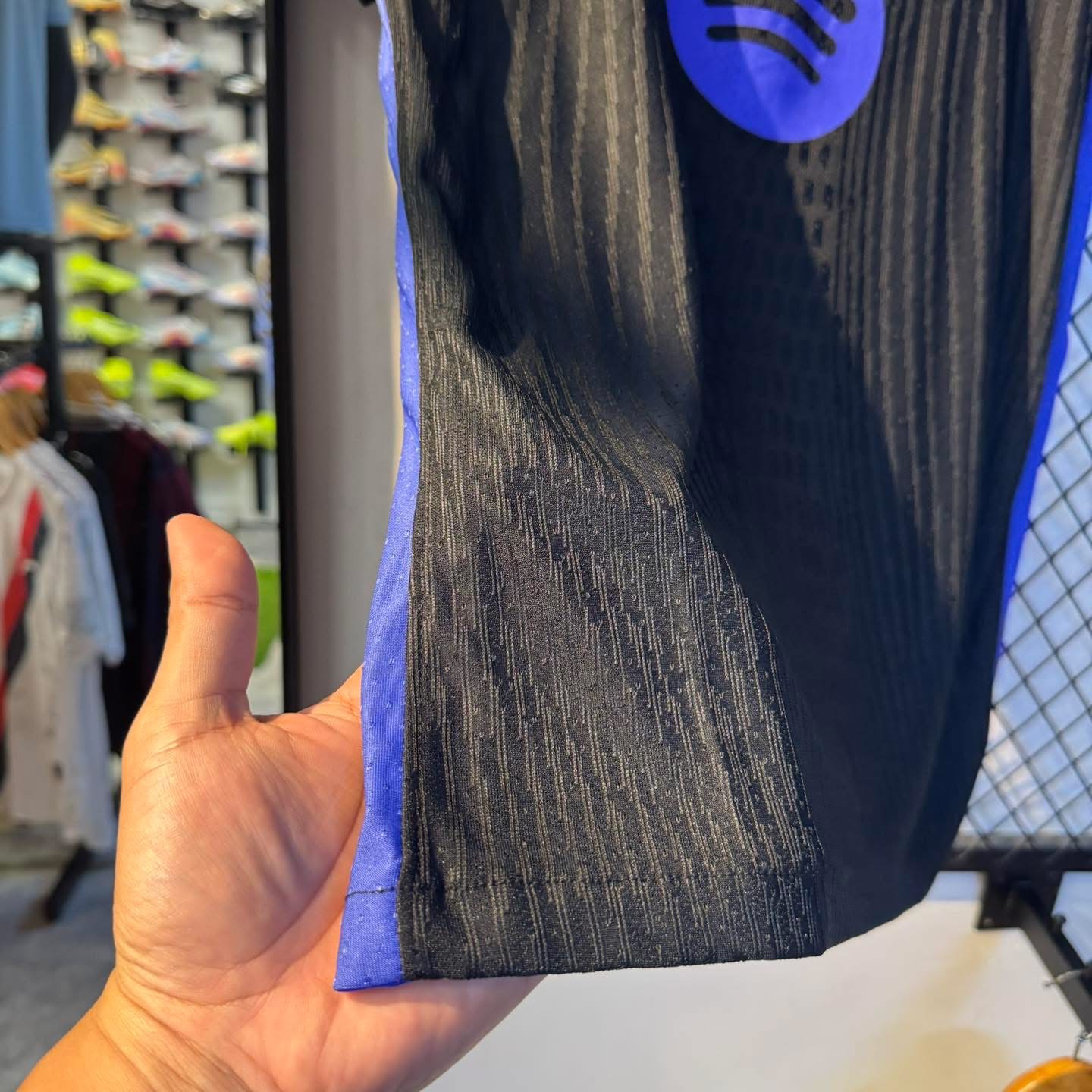 🖤 Barcelona Black Mamba Player Edition – 2025/26 Special Kit - Image 4