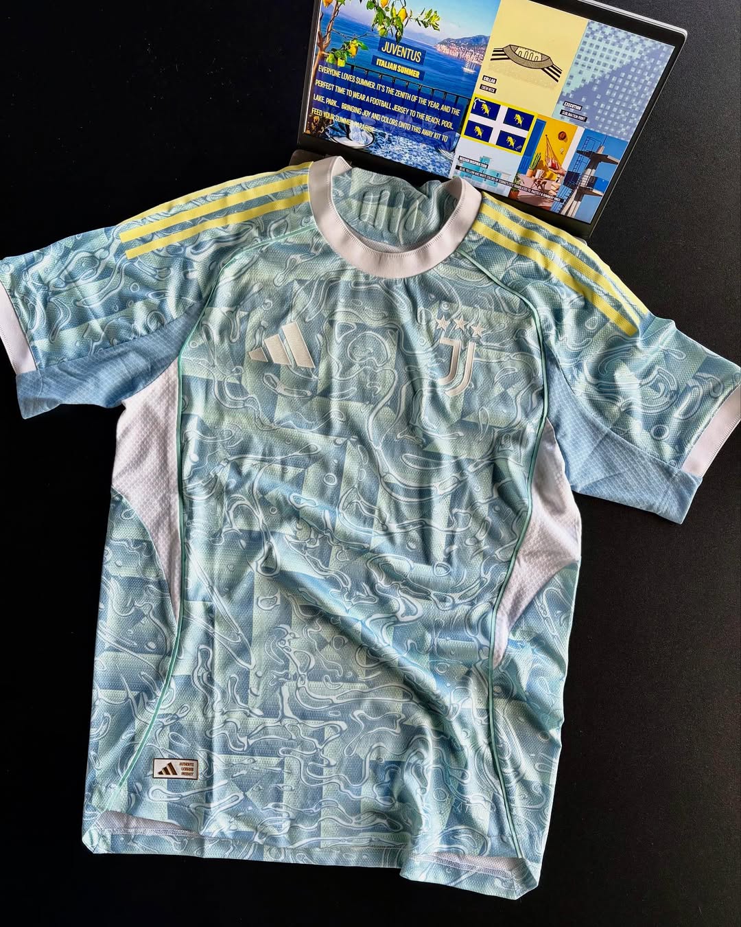 Juventus 2025-26 Away Kit – Player Edition