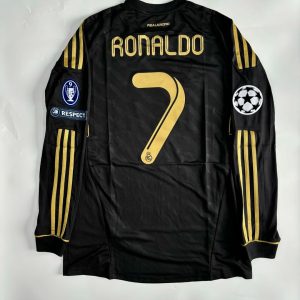 Alternative view of Real Madrid 2011-12 Away Kit – Retro Full Sleeve Edition