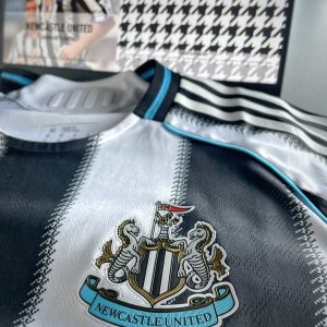 Alternative view of Newcastle United 2025-26 Home Kit – Player Edition