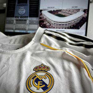 Alternative view of Real Madrid 25-26 Home Kit (Full Sleeve - Player Edition)