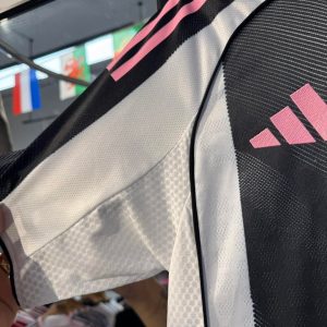 Alternative view of Juventus 2025-26 Home Kit – Player Edition