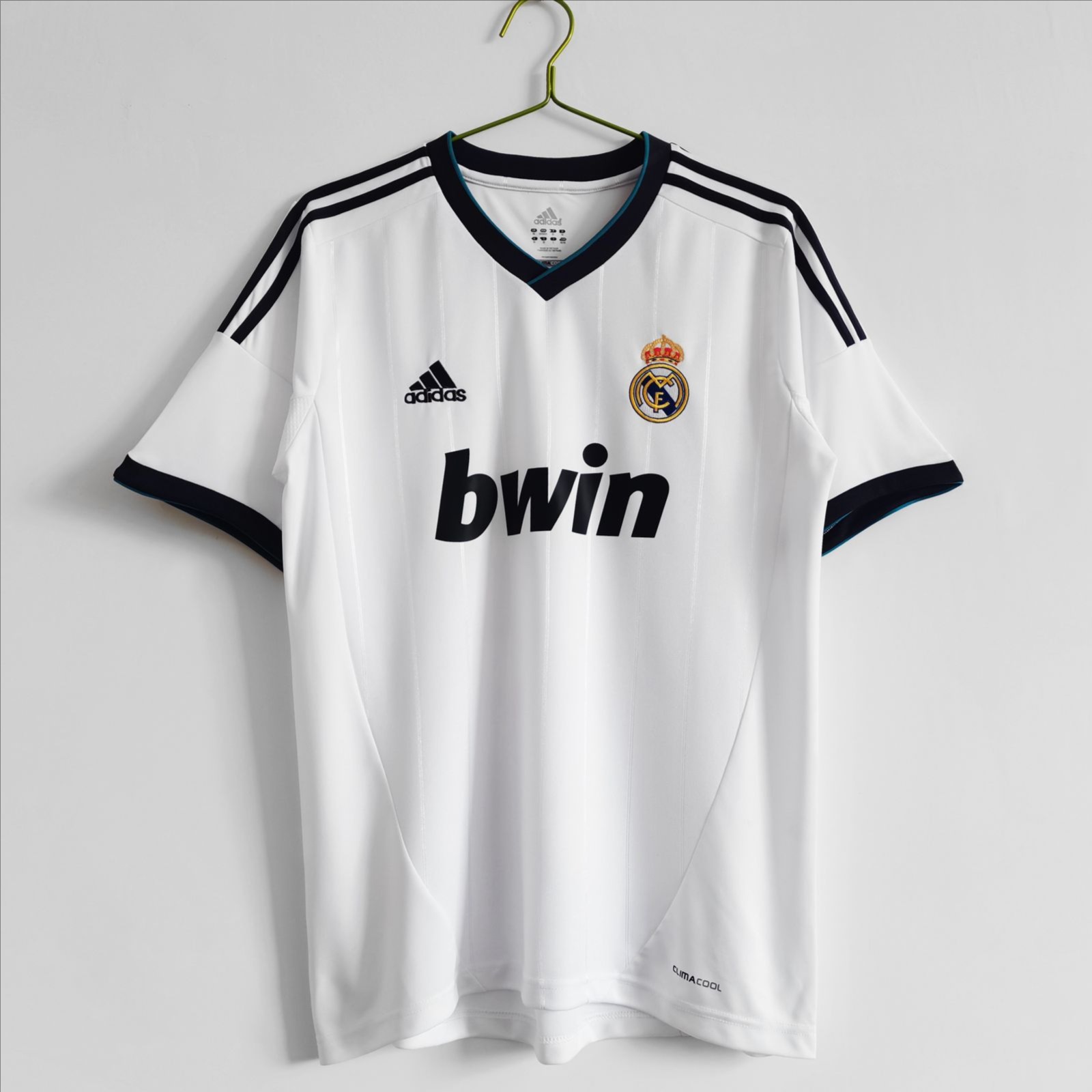 REAL MADRID 12-13 HOME RETRO
