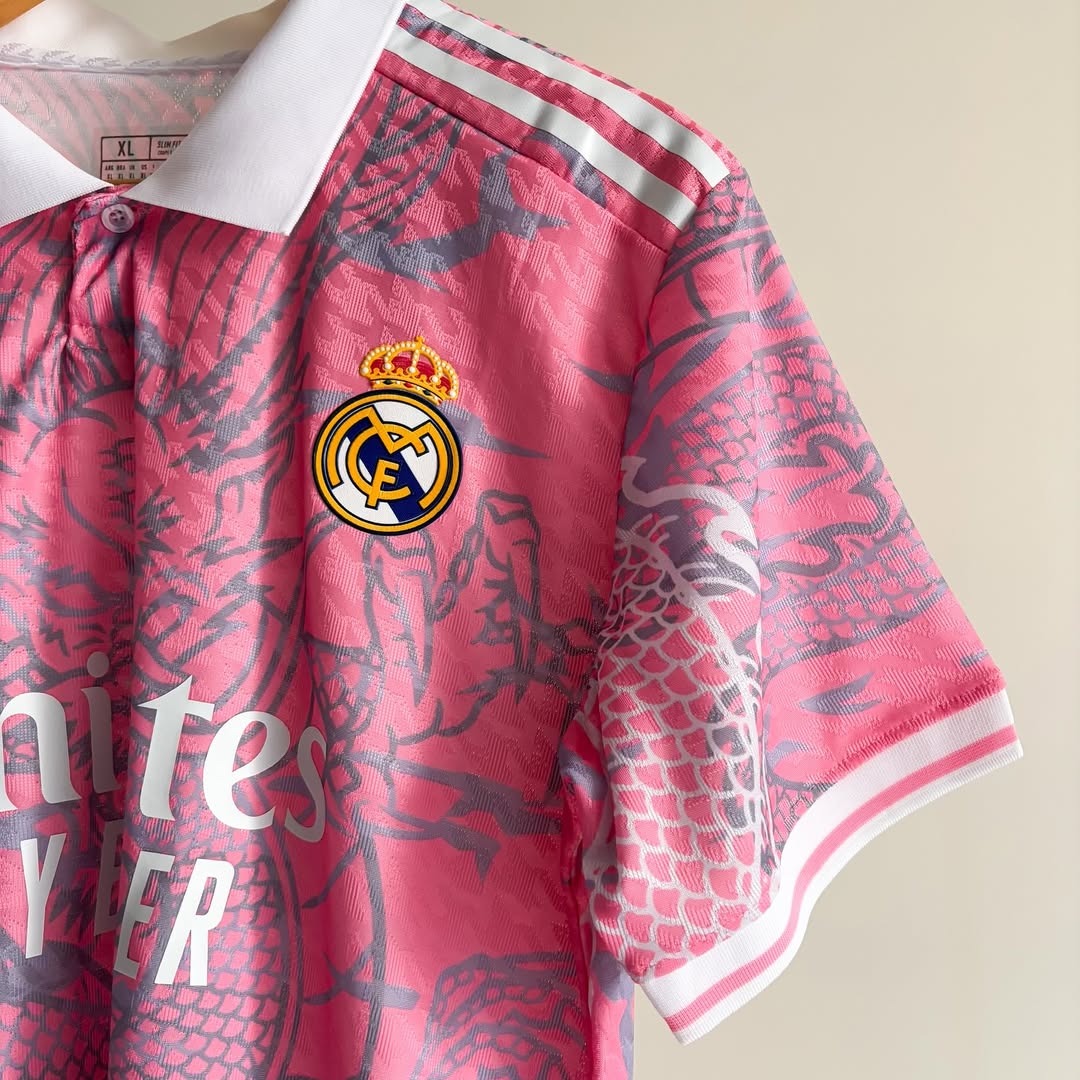 REAL MADRID PINK DRAGON PLAYERD EDITION - Image 5