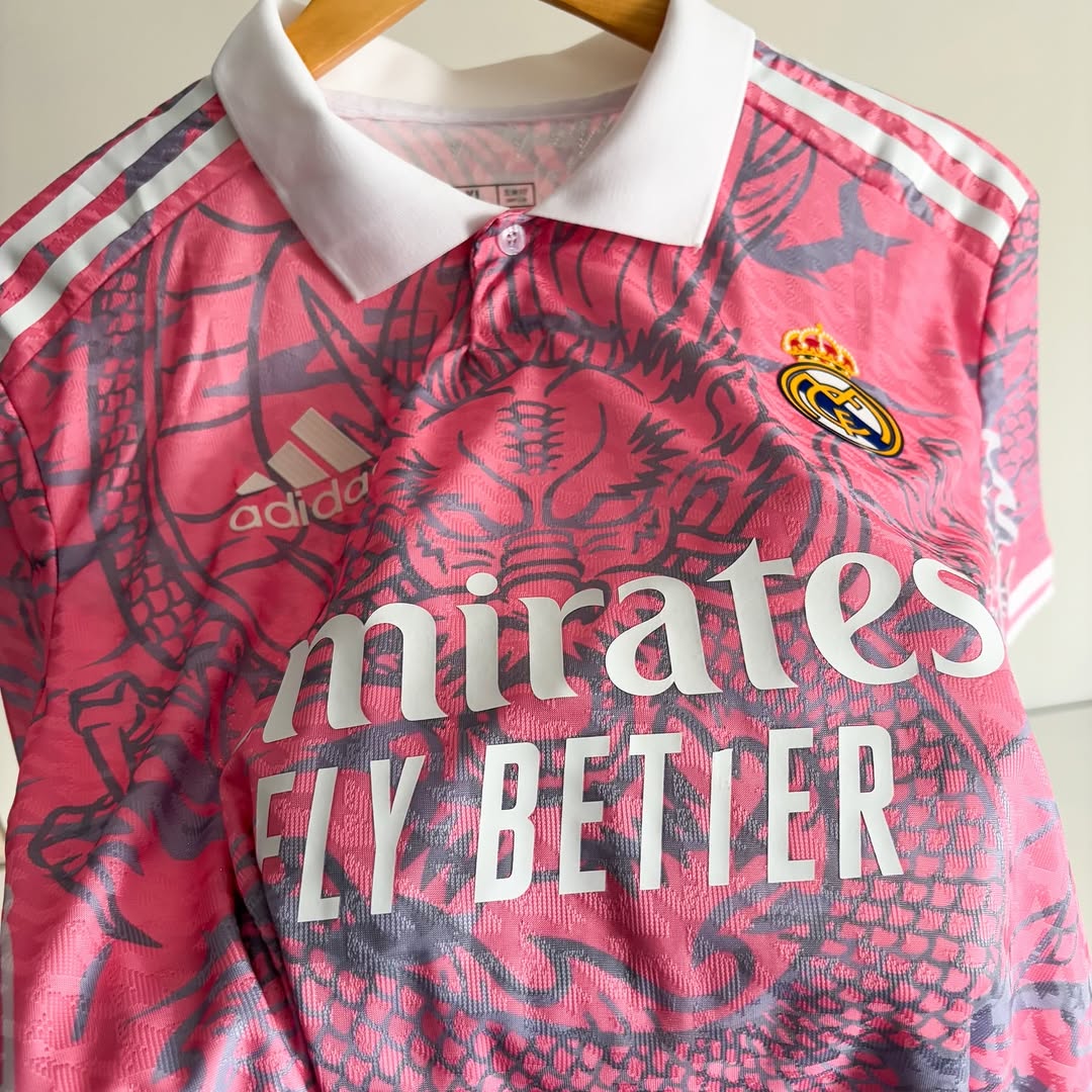 REAL MADRID PINK DRAGON PLAYERD EDITION - Image 4